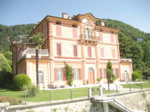 immagine annuncio vetrina